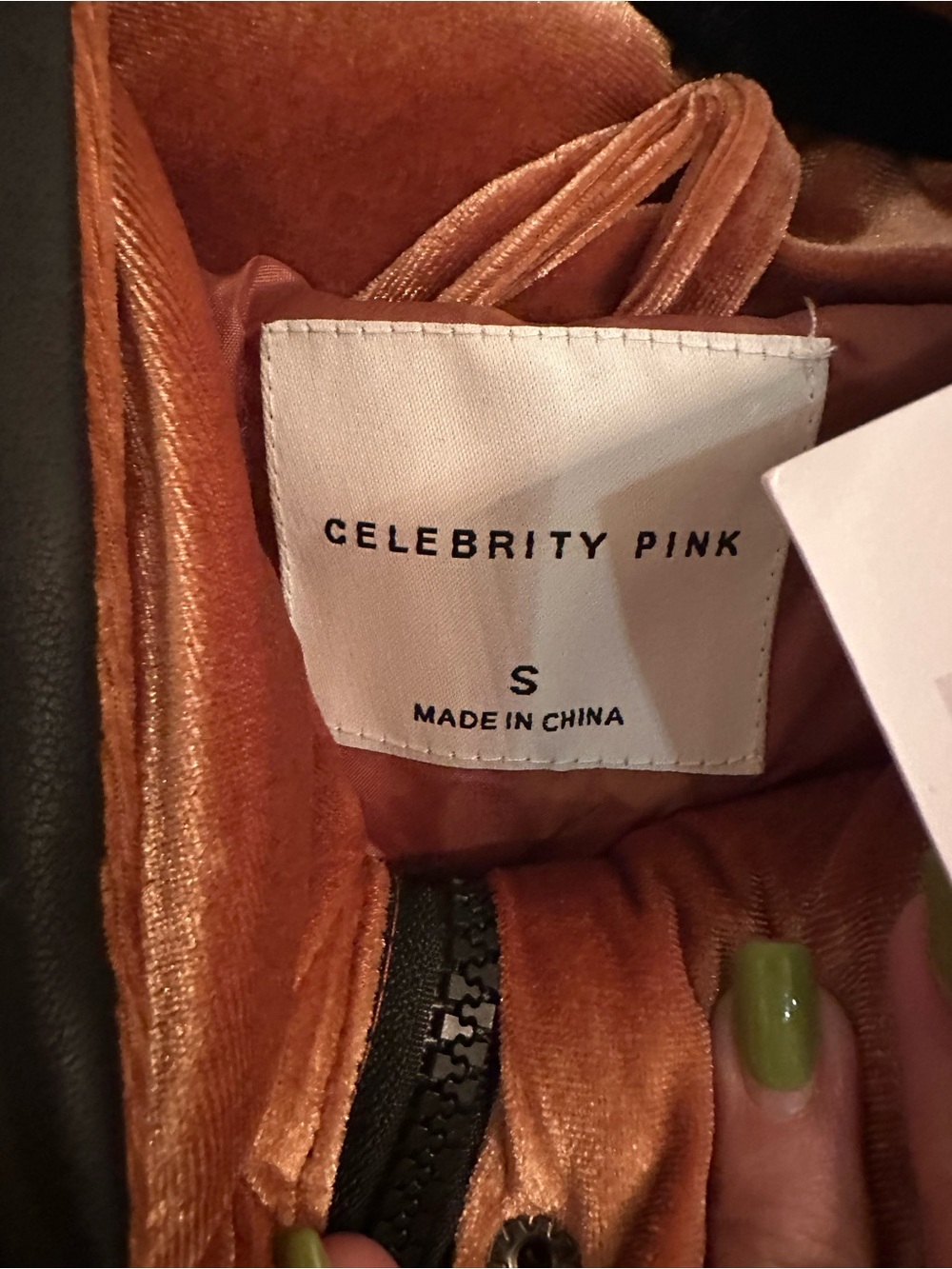 Celebrity NWT Rust Cropped Puffer Jacket Small - Picture 4 of 6